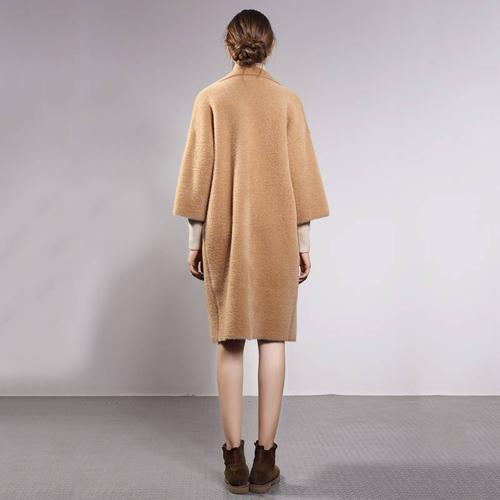  深圳市儷馨服飾 產品展廳 毛衣